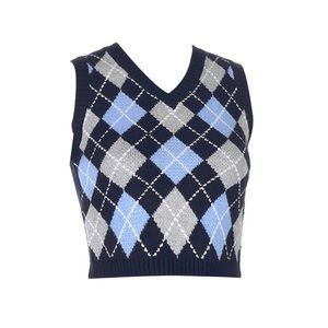 Cropped sweater vest